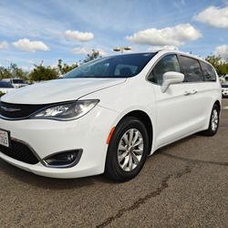 2018 Chrysler Pacifica Touring Plus