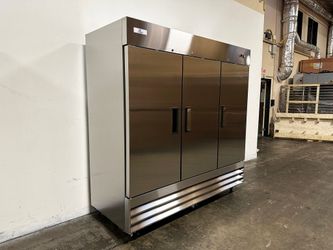 NSF Reach In Three door refrigerator CFD-3RR
