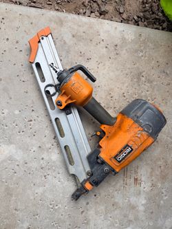 RIDGID pneumatic framing nailer