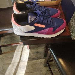 Reebok Classic Sz 9.5