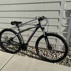 Scott Aspect 950 Mountain Bike 29er Disc Brakes 24 Speed Medium 18” Frame!