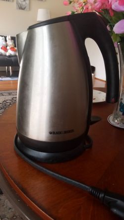 Electric Kettle 1.7 Ltr $12