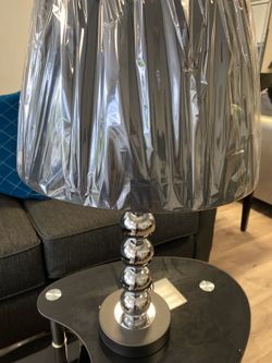 Table lamp