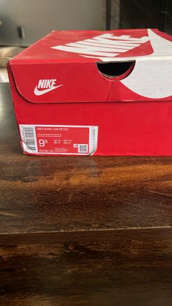 Unc Dunk Low Size 9.5 Men’s