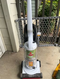 Amazing deal Like New Bissell power swift compact vacuum