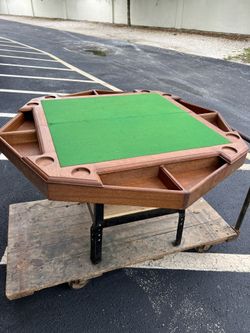 Poker Table     Game Table 