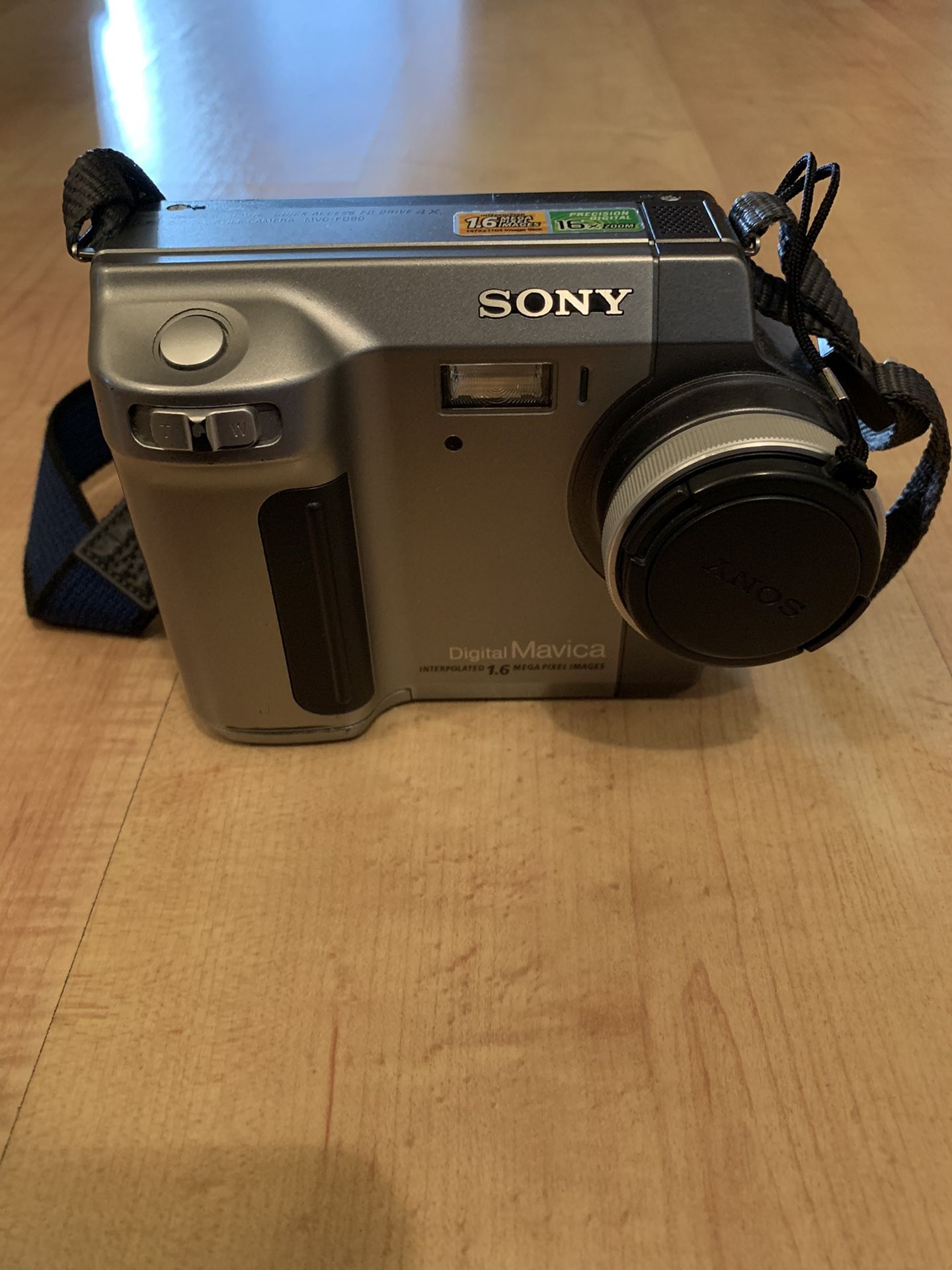 Sony Mavica Digital Camera with Case