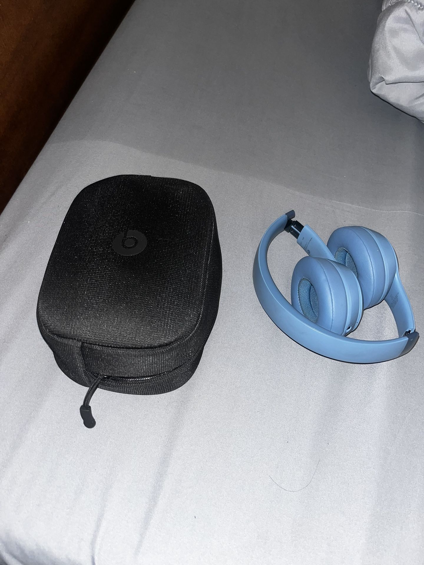 Beats Solo 4