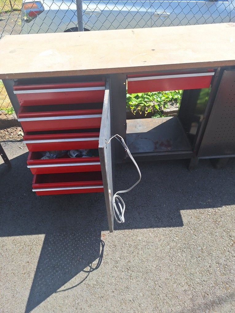 Metal Bench And Cabinet