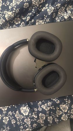 Airpod Maxes
