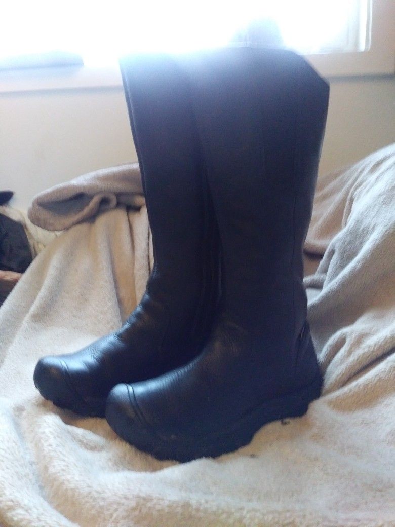 Woman's Keen Leather Waterproof Boots Sz 6.5