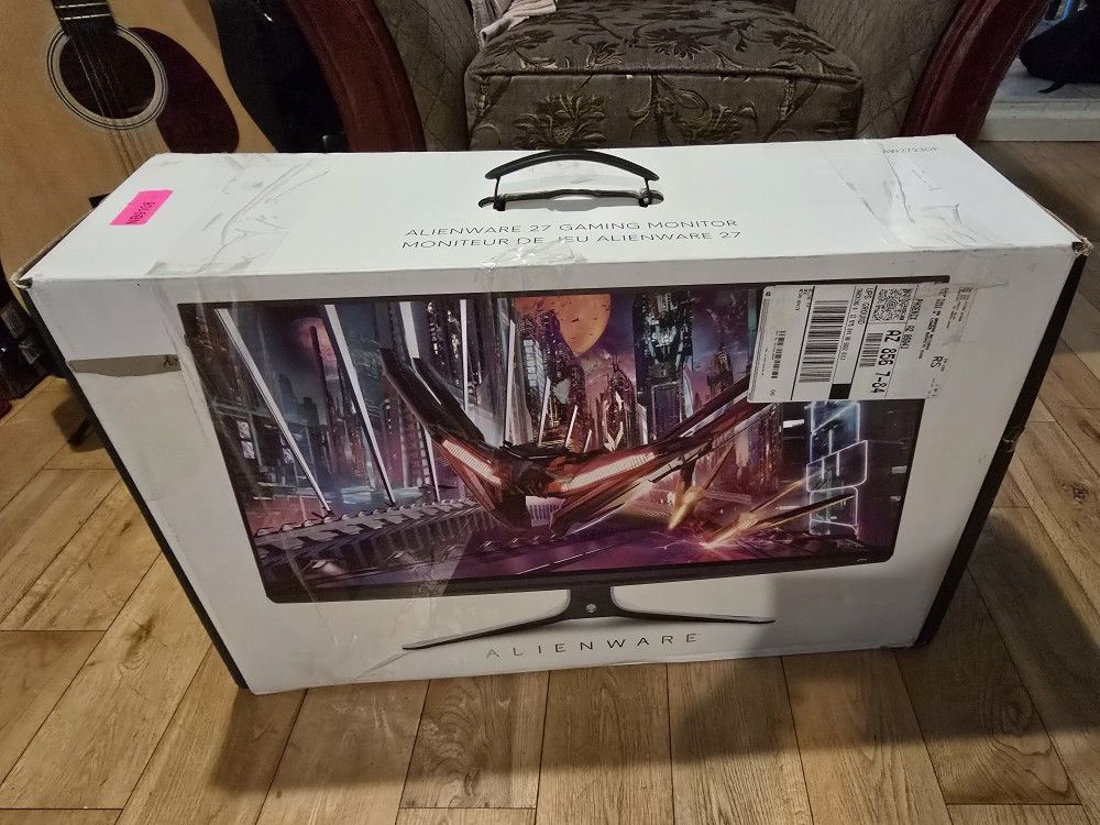 Alien 27inch Gaming Monitor QHD 2560 X 1440 - AW2723DF - READ CRACKED SCREEN FOR PARTS POWERS ON