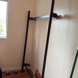 Full Size bed Frame Pick Up TODAY 