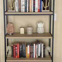 Book shelf