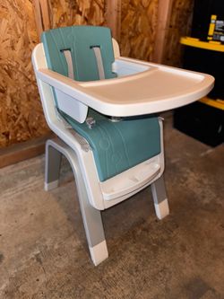 Nuna ZAAZ Adjustable High Chair with Tray