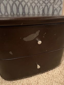 Kasala bedside table