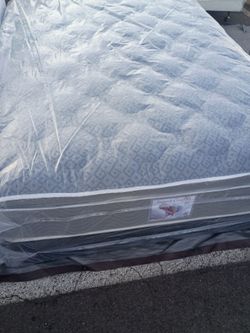 Brand new queen size pillowtop mattress and box spring free delivery depends on location