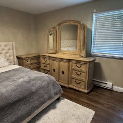 King Size Bedroom Set With Mattress 