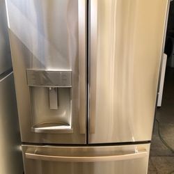 GE Stainless Steel Refrigerator 