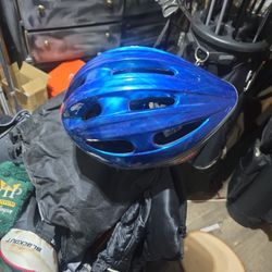 BELL - BICYCLE HELMET (MEDIUM)