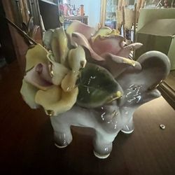 Capademonte  Elephant. 