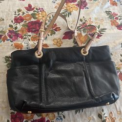 Micheal Kors Leather Bag