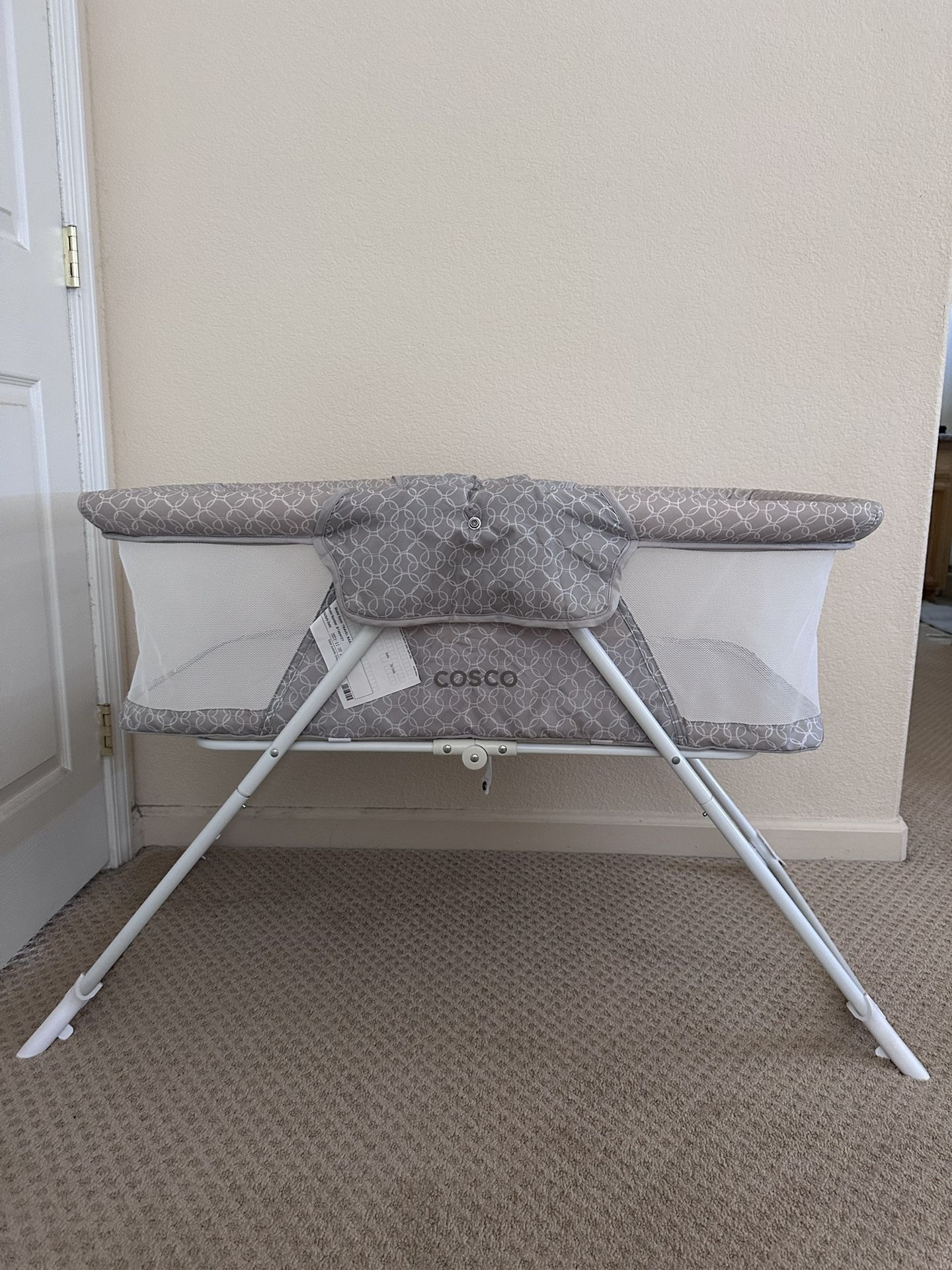 Cosco Kids Sleep Spot Baby Bassinet, Noir Dot, Infant