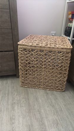 Large Woven Storage Basket with Lid – Natural Seagrass