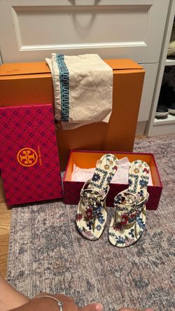 tory Burch