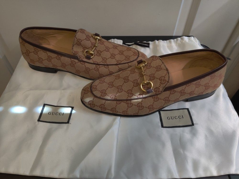 Gucci Jordaan Loafers GG Beige Canvas