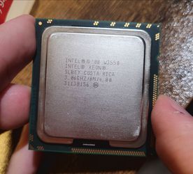 Intel Xeon Processor (CPU)