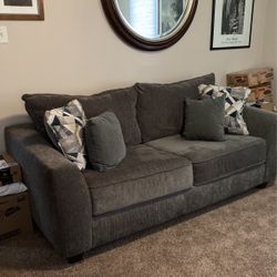 Brand New Couch 1 Year old 