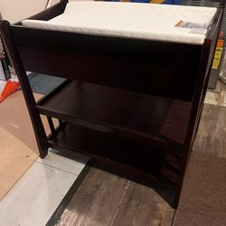 Changing Table (Cherrywood)