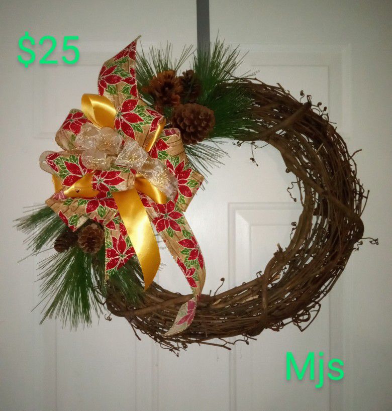 Christmas Wreaths And More