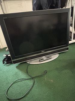 Sony Bravia 40” LCD TV