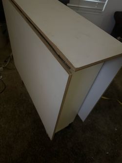FOLDABLE table