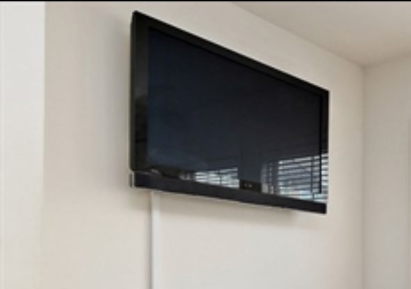 50 Inch Pioneer Tv With Soundbar