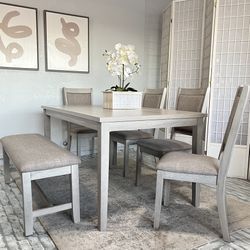 Dining Table 4 Chairs & Bench 