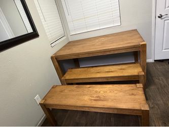 Solid wood dinning table