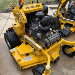 2016 Hustler  Super S 52”