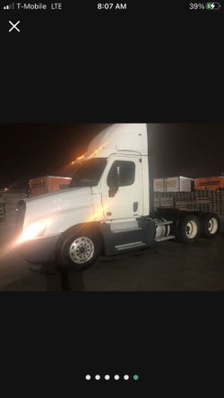 2016 Freightliner Cascadia