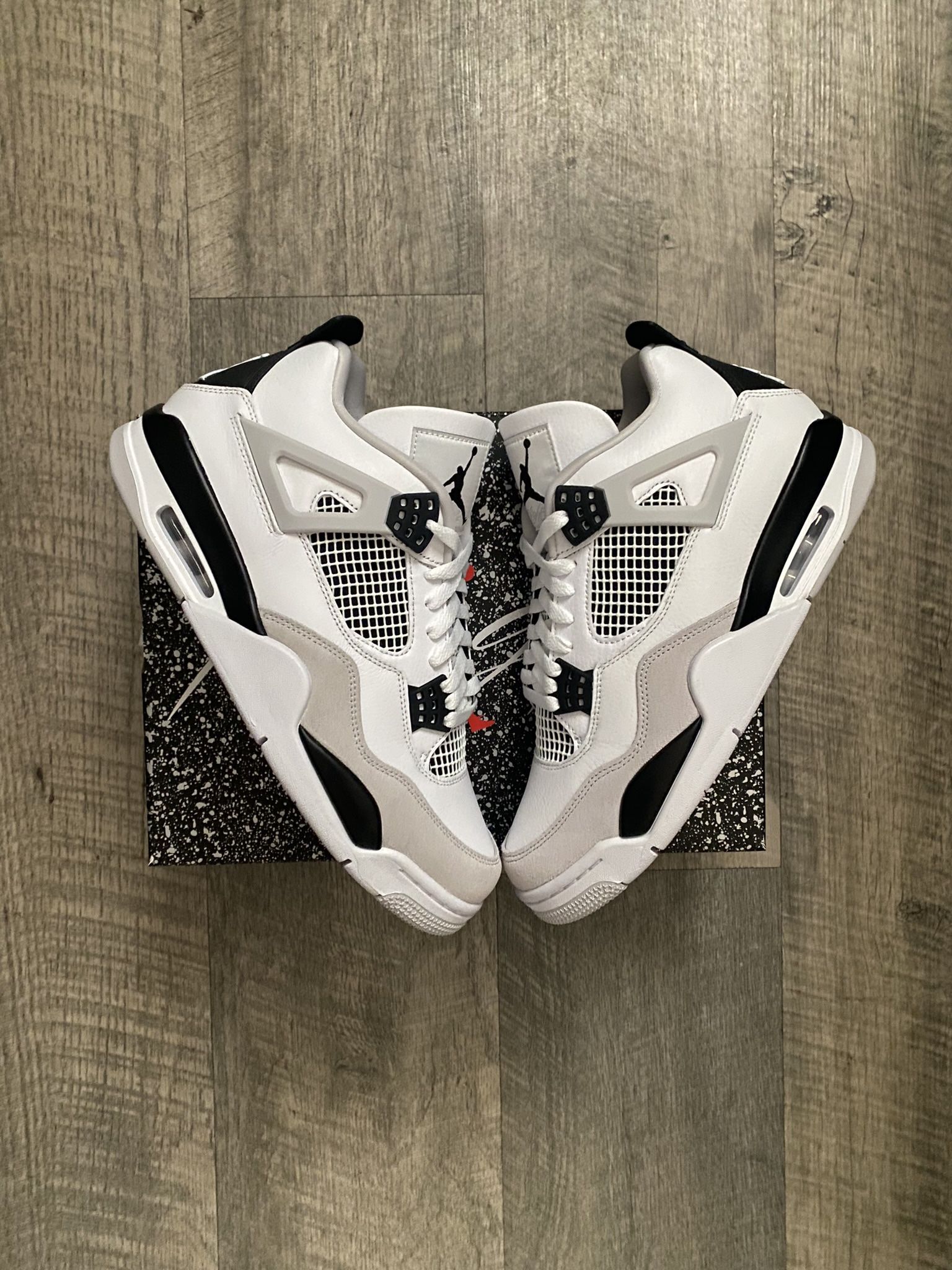 Jordan Military Black Size