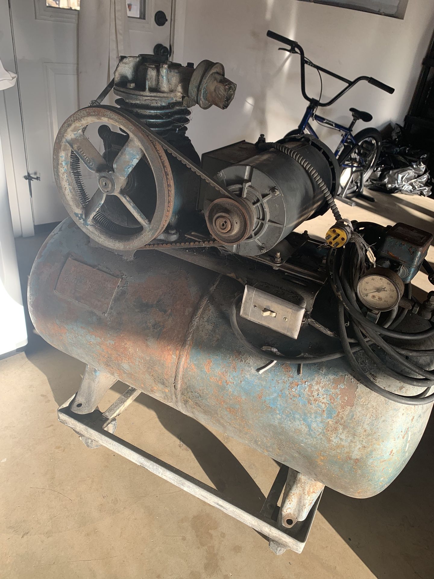 Air Compressor