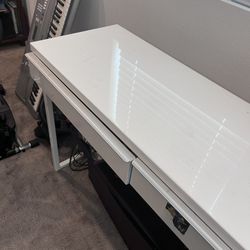 IKEA  Table Gloss White