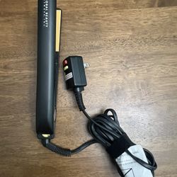 Chi Global Beauty Flat Iron