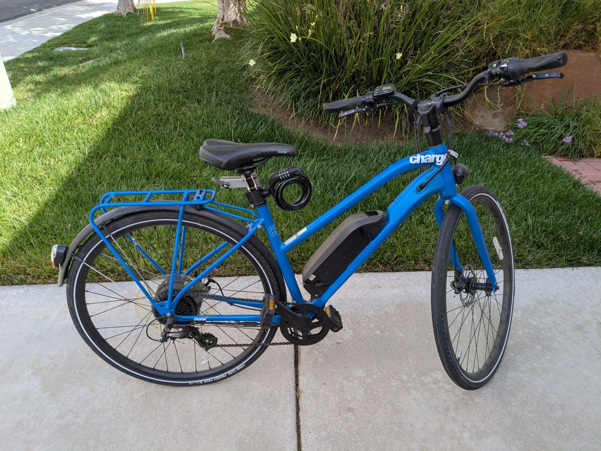 Charge Electric Bike (Bafang Motor) w/ Rack, Lock & Charger