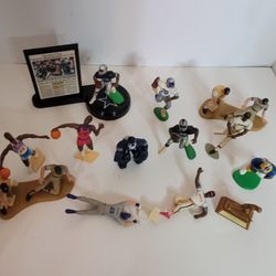 STARTING LINEUP  - (12) Twelve Vintage Various Sports  Athletes