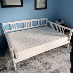 Full Size Bed