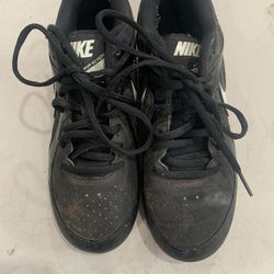 Kids Baseball Shoes