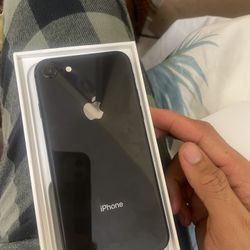 iPhone 8 Goin 4 Da Low